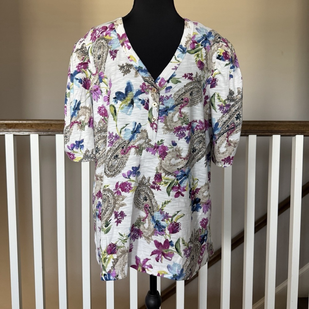 NWT Chicos Sz 3‎ XL Cotton Slub Paisley Floral Henley Shirred Sleeve Tee Cottage